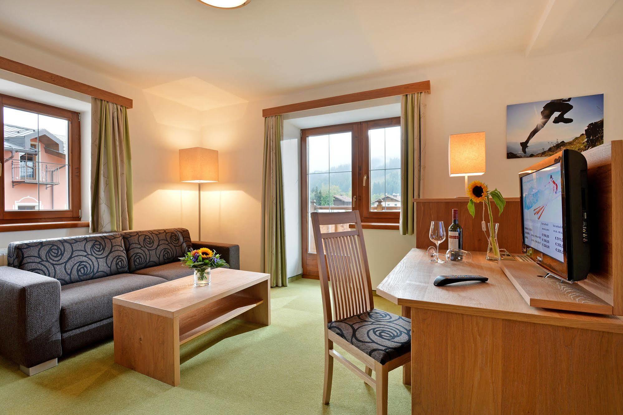 Hotel Reitlwirt Brixen im Thale Extérieur photo